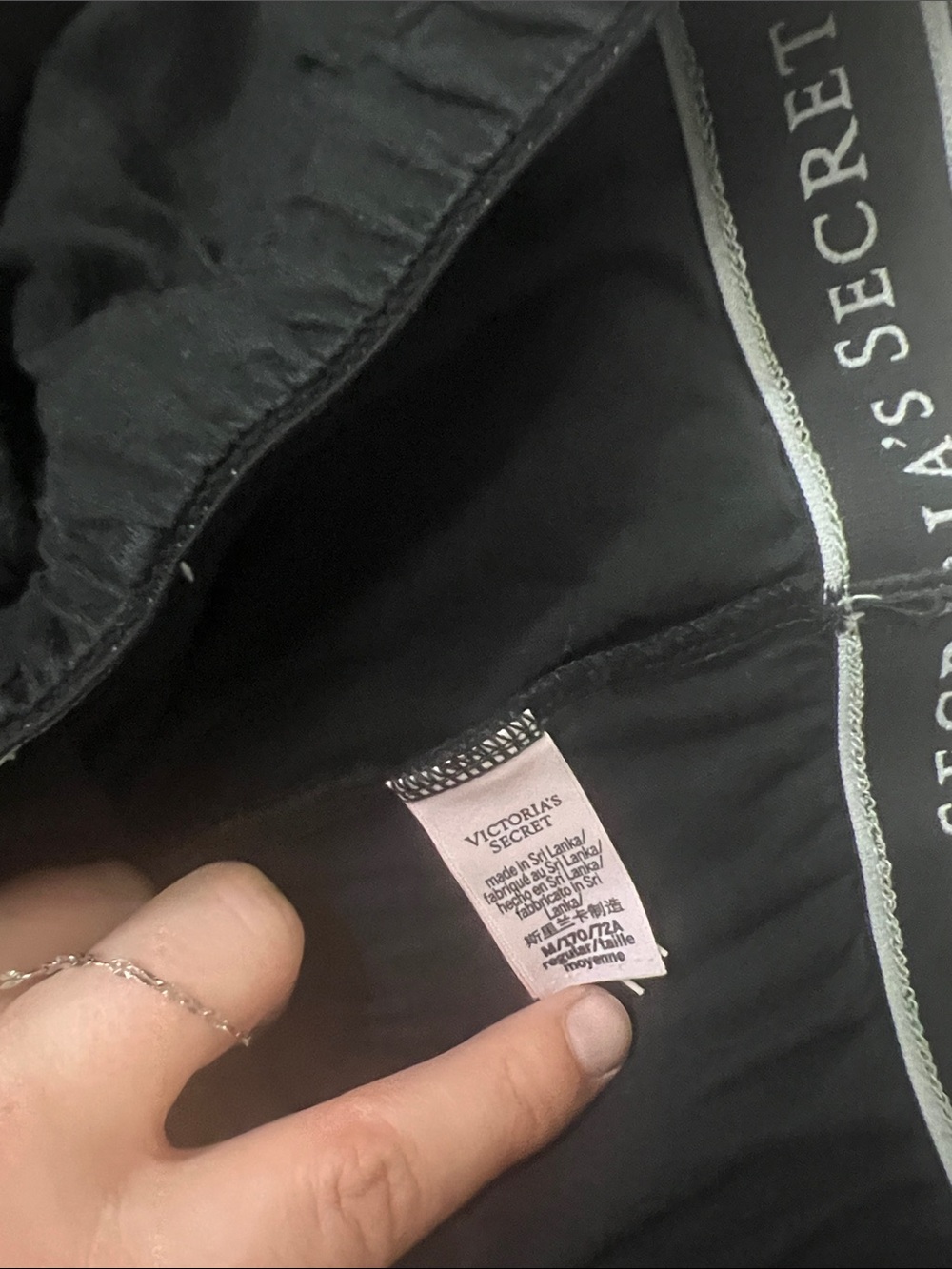 Victoria's Secret Black womans Drawstring Jogger Pants like NEW size medium - Picture 3 of 4